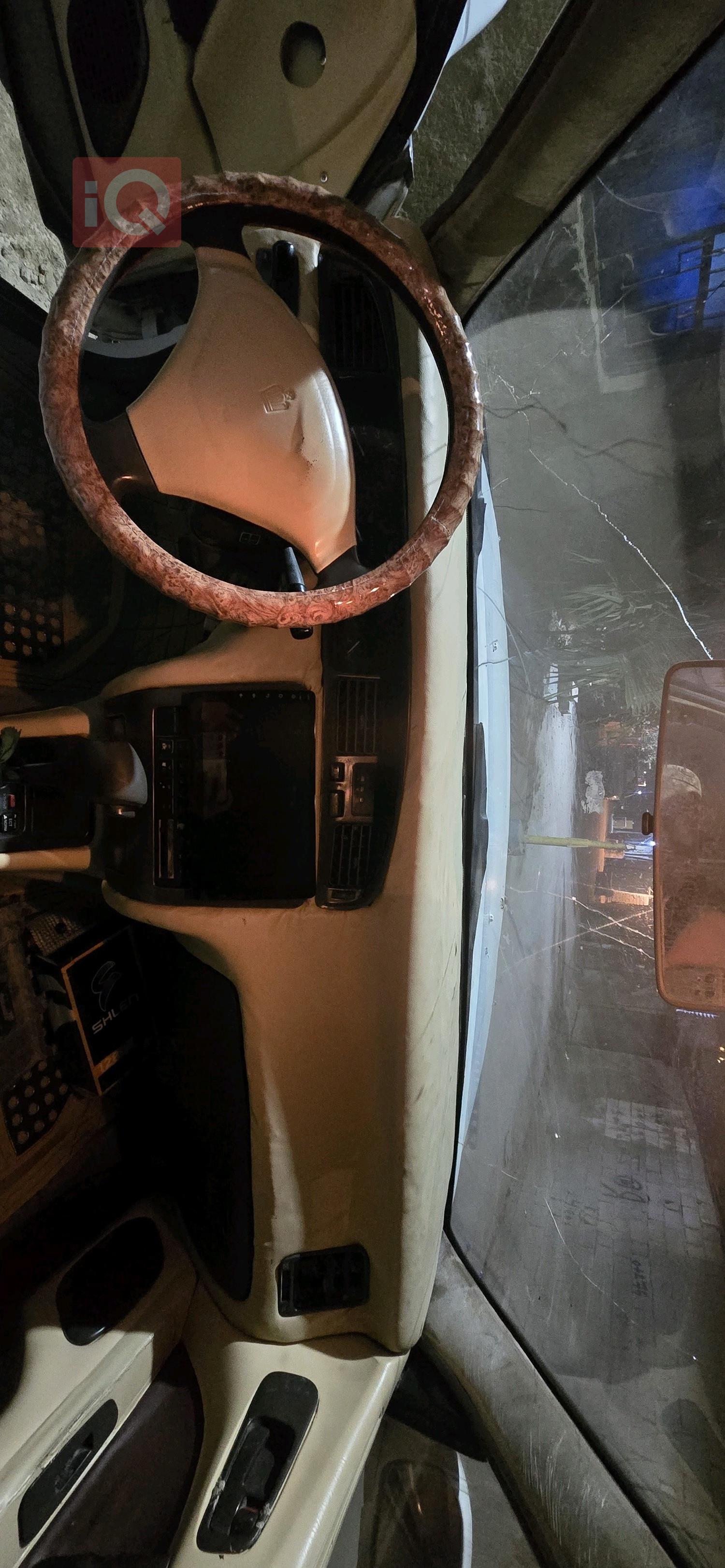 تۆیۆتا کراون